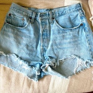 Levi’s 501 Jean shorts